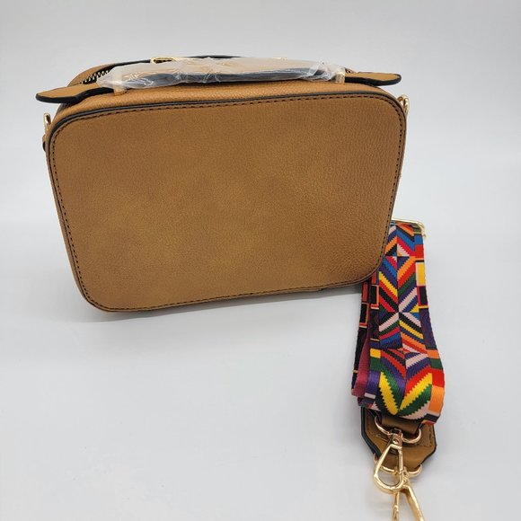 Crossbody Jolene Couture  color Mustard NWT - Picture 10 of 10